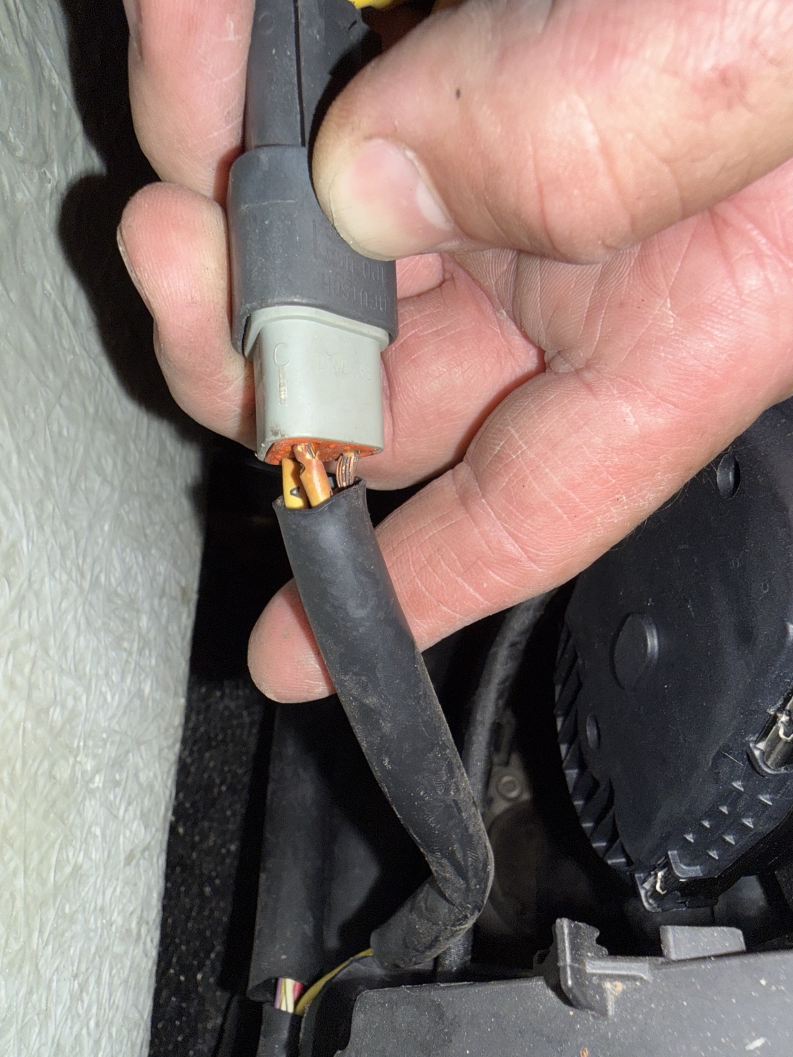 Overheated stator connector